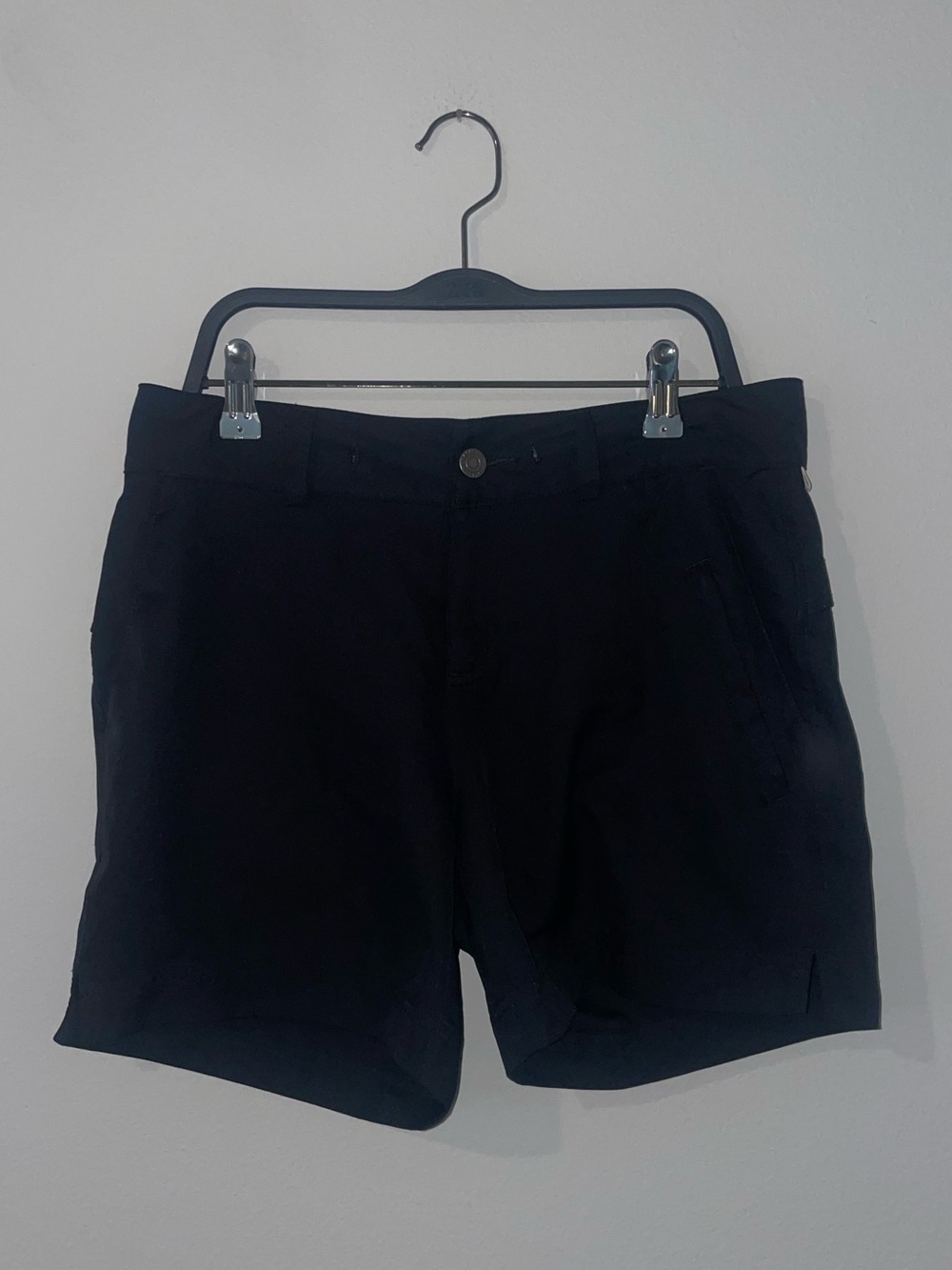 Women's SZ Small MagellanOutdoorsy granola girl black Shorts